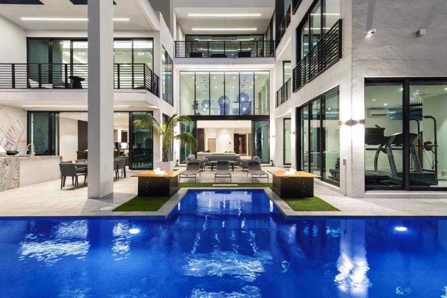 Boardwalk Mansion Villa Fort Lauderdale Exterior photo